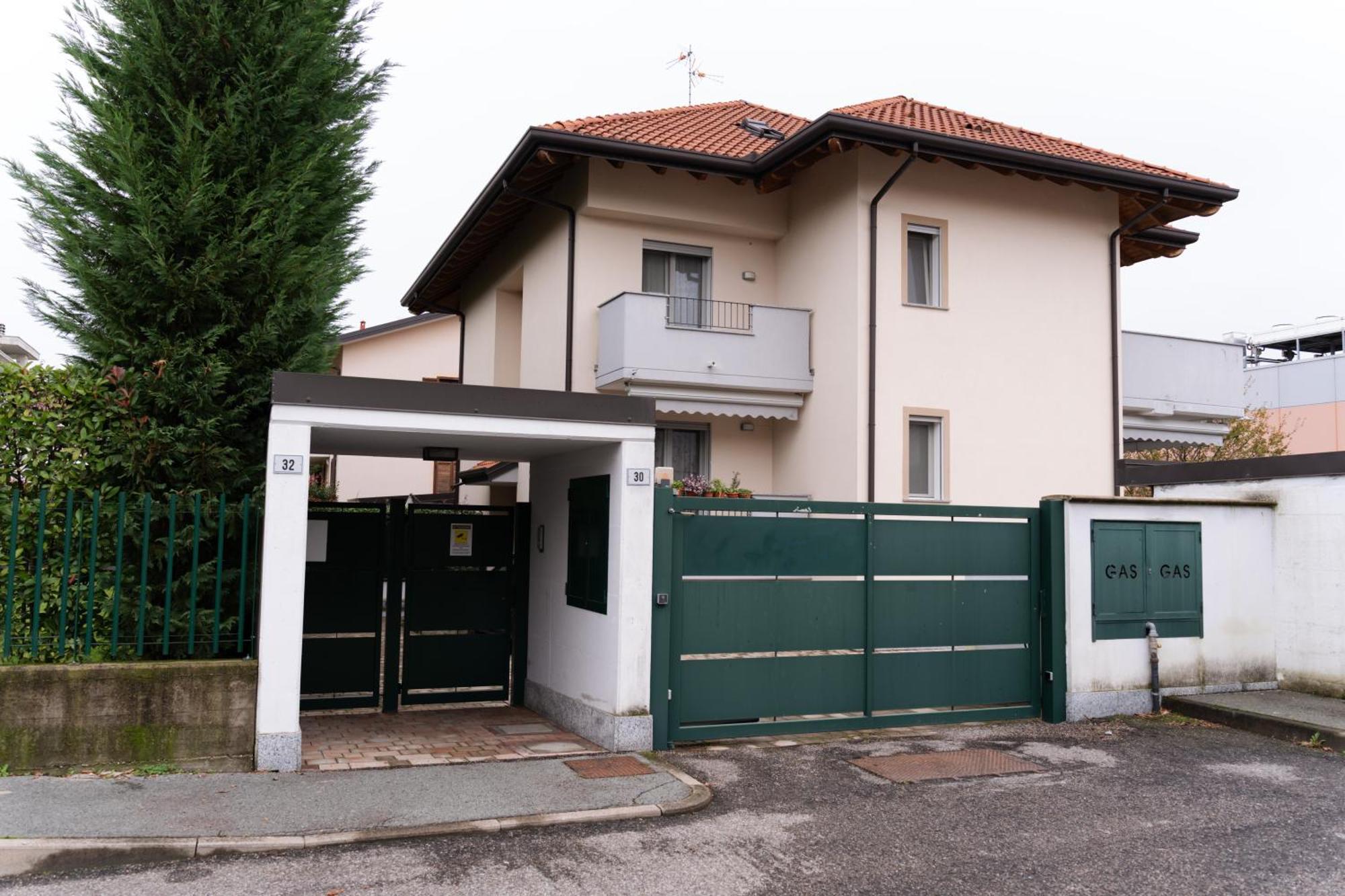 Comforthome Fiera Корнаредо Экстерьер фото